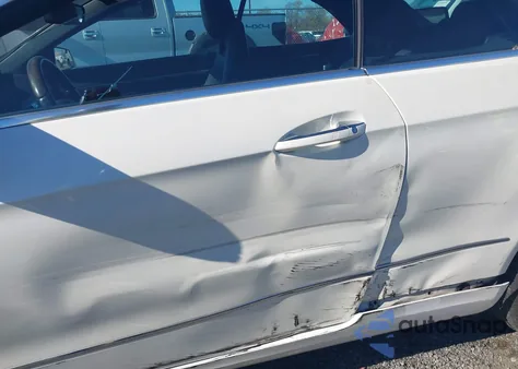 2014 Mercedes-Benz E 350 z USA, uszkodzony, nr VIN WDDKK5KF8EF251327